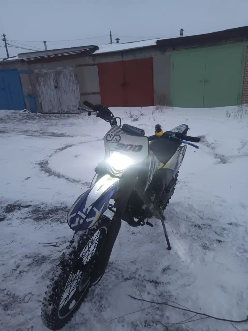 Продажа мотоцикла OXO 300 LITE с экипировкой