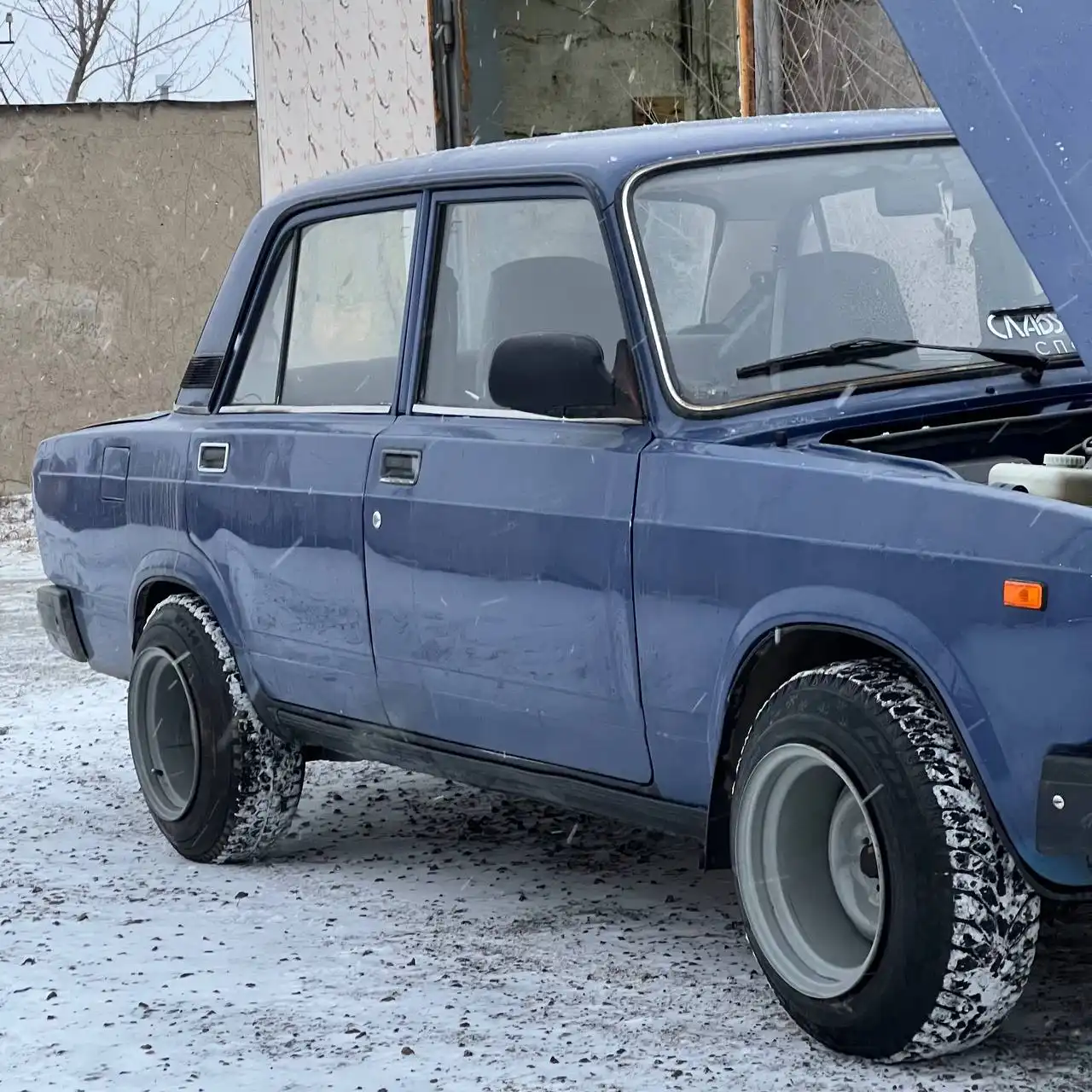 Продам ВАЗ 2105 инжекторный в хорошем состоянии - Легковые автомобили (Авто) в Орск