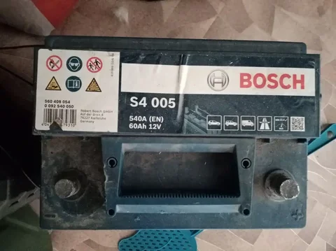 Продам аккумулятор - Запчасти в Орск