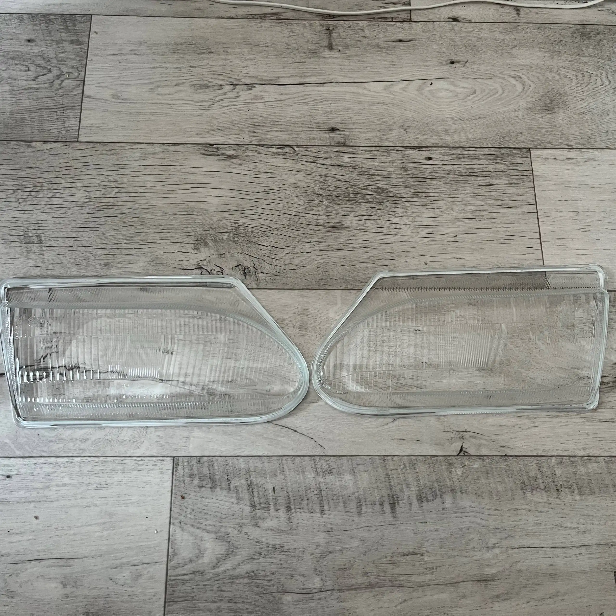 Стекла фар 2113-2115 (новые) - Автозапчасти (Запчасти) в Орск