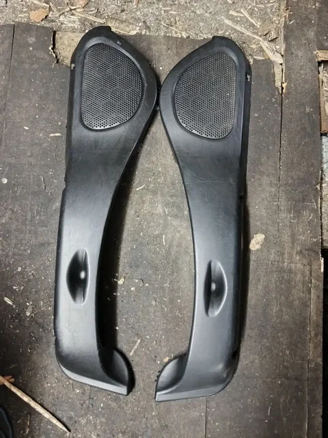 Кенгурятник, мафон и подиумы для Шнивы - Запчасти в Орск