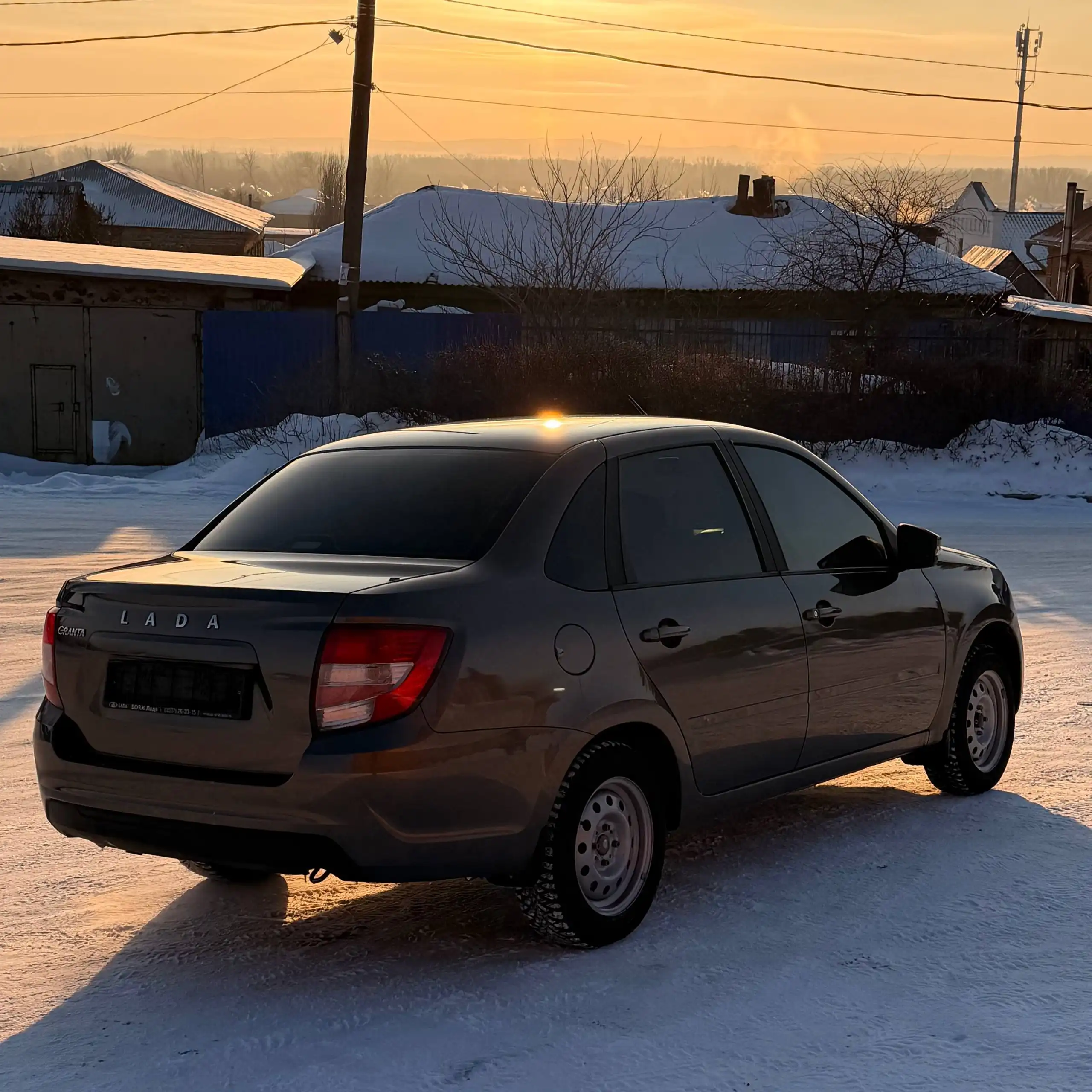 Продам автомобиль с пробегом 16 тыс. км, 2024 года выпуска - Авто в Орск