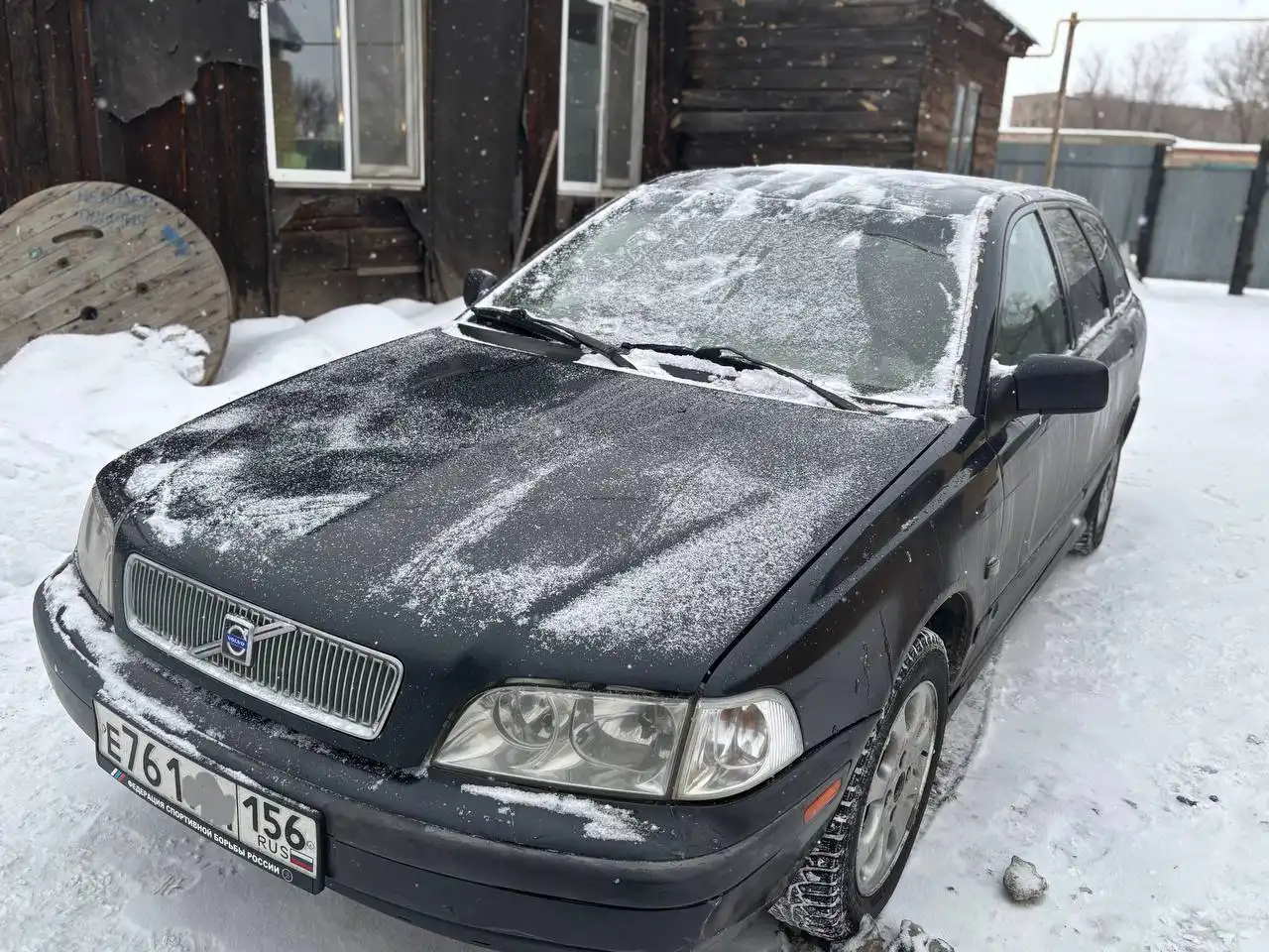 Volvo v40 1997 года - Авто в Орск