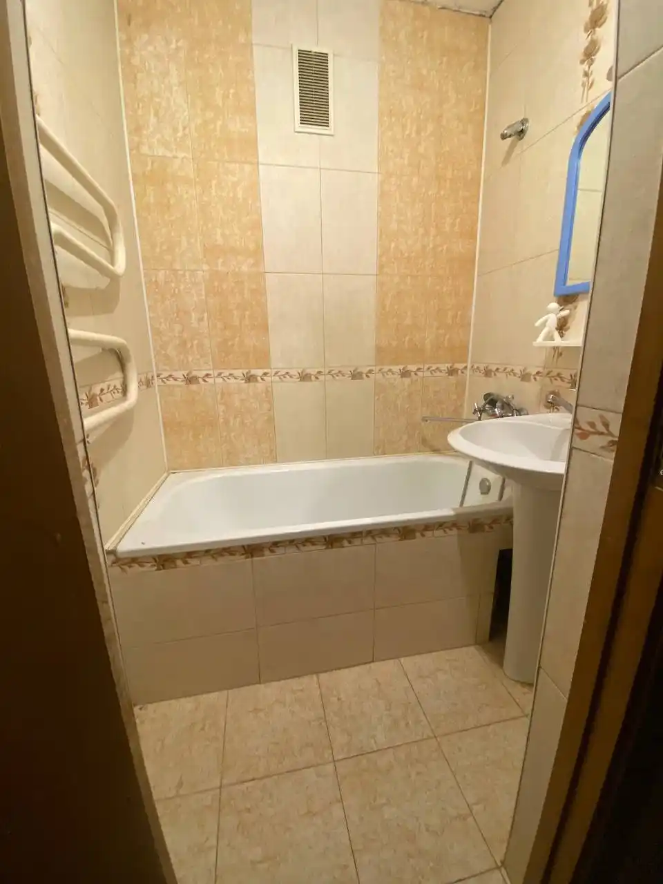 Сдается 2-комнатная квартира на длительный срок