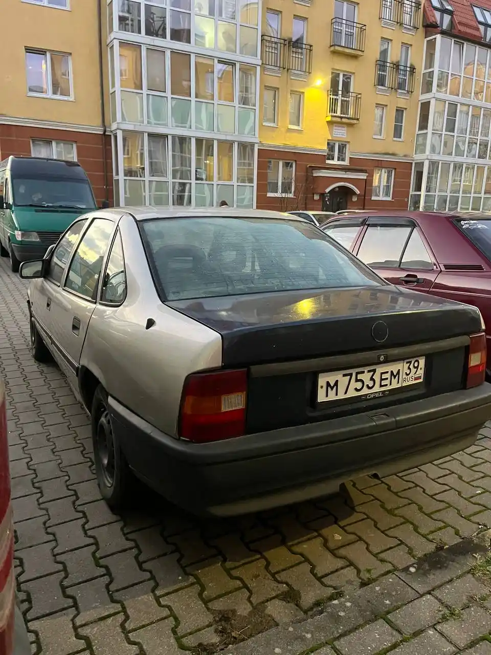 Опель Вектра 1991 года