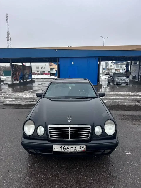 Mercedes-Benz W210 Elegance с доработками и новым аудио - Авто в Калининград