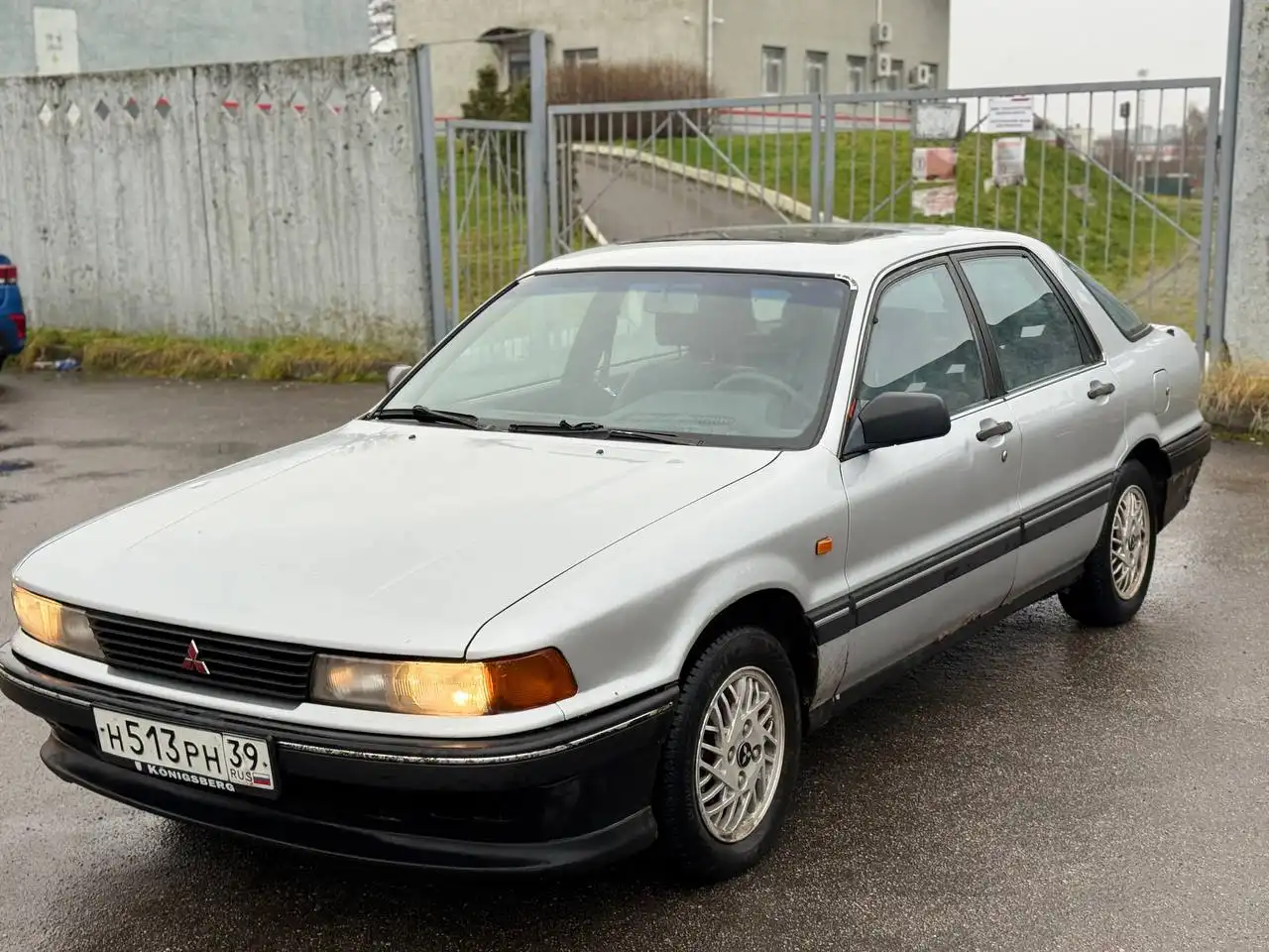 Продажа Mitsubishi Galant 2.0 бензин автомат