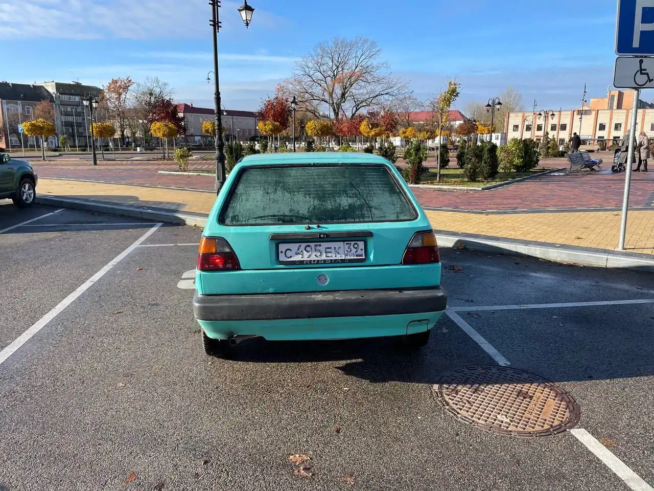 Volkswagen Golf II цвета Тиффани 1990 автомат