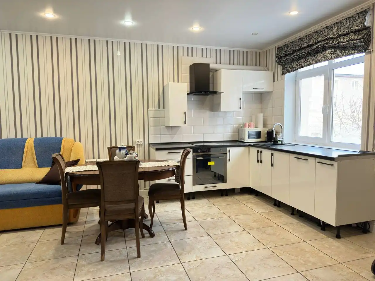 Таунхаус 110кв.м. в Крона с участком 1,4 сотки