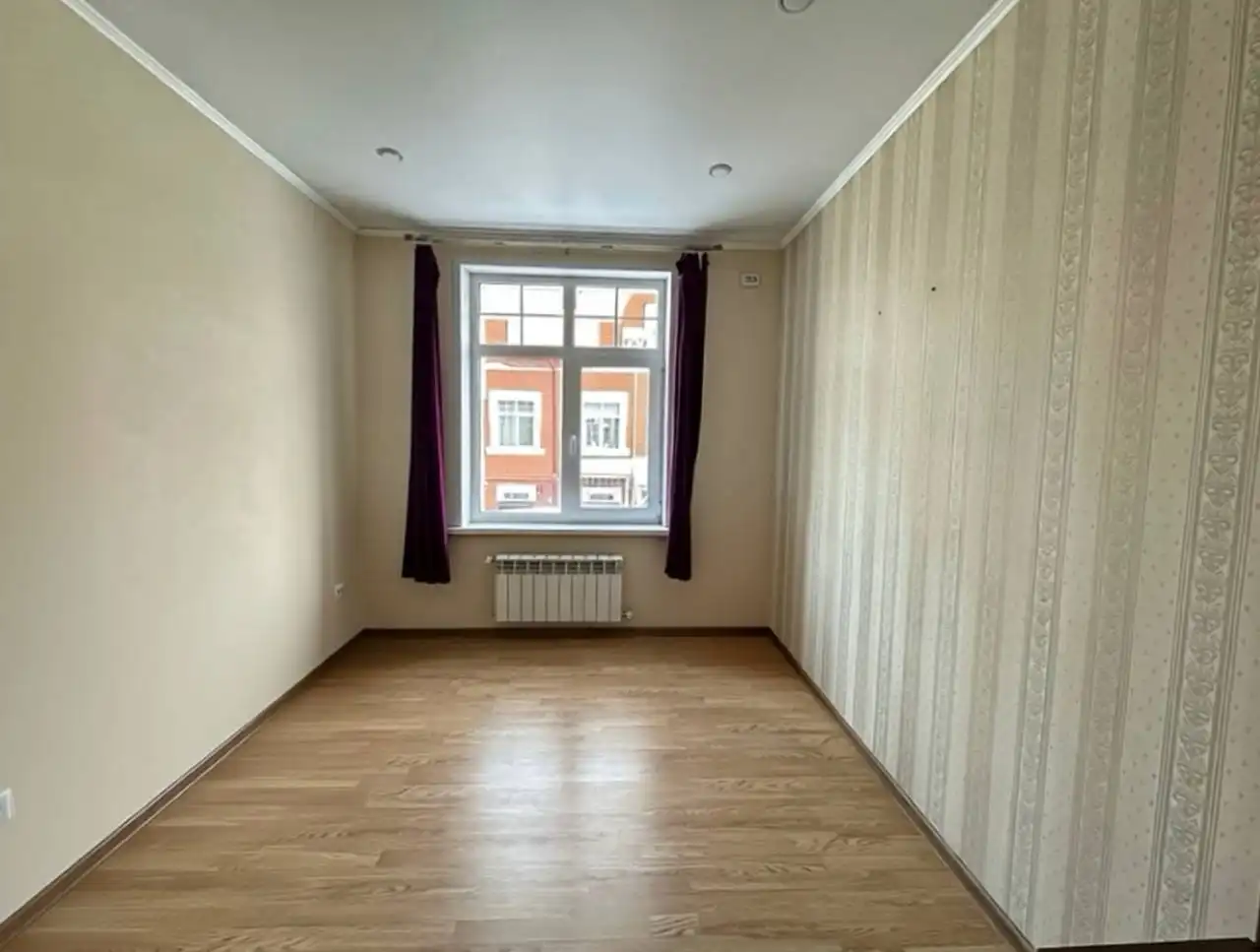 Таунхаус 110кв.м. в Крона с участком 1,4 сотки