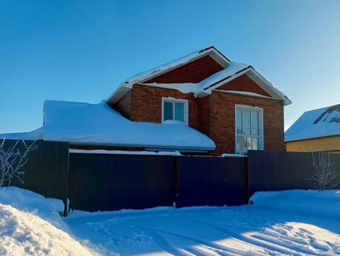 Дом с ремонтом, баней и террасой на Ростошинских прудах - Дома в Оренбург