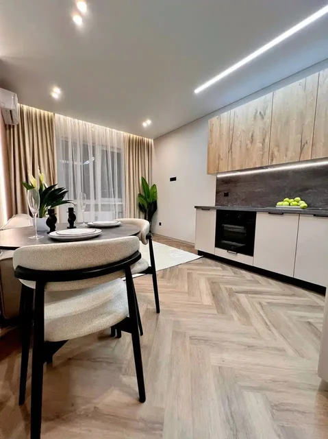 Двухкомнатная квартира 40 м² на Рокосовского 25/1 - Земельные участки в Оренбург