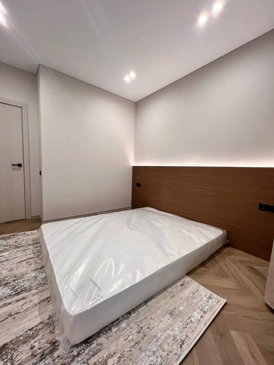 Двухкомнатная квартира 40 м² на Рокосовского 25/1 - Квартиры (Недвижимость) в Оренбург