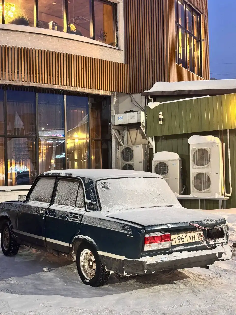 Продается ВАЗ 2107 1999 года с карбюратором - Легковые автомобили (Авто) в Ижевск