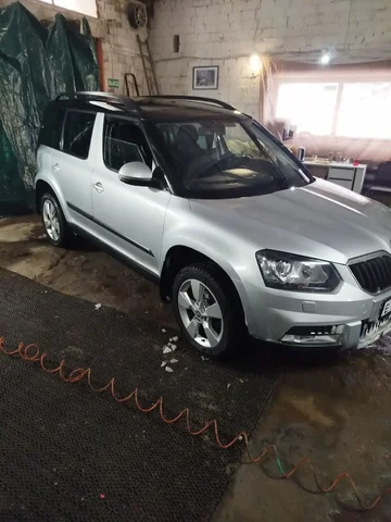 Автомобиль 2015 года выпуска с полным приводом - Авто в Ижевск