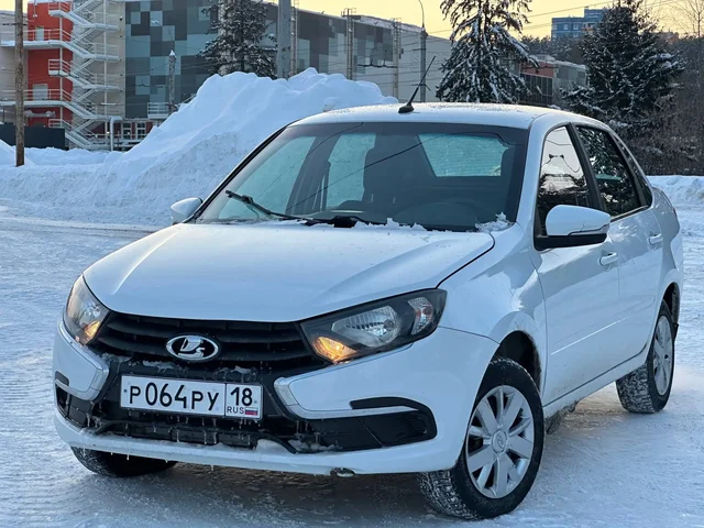 Lada Granta FL 2022 года в хорошем состоянии - Авто в Ижевск
