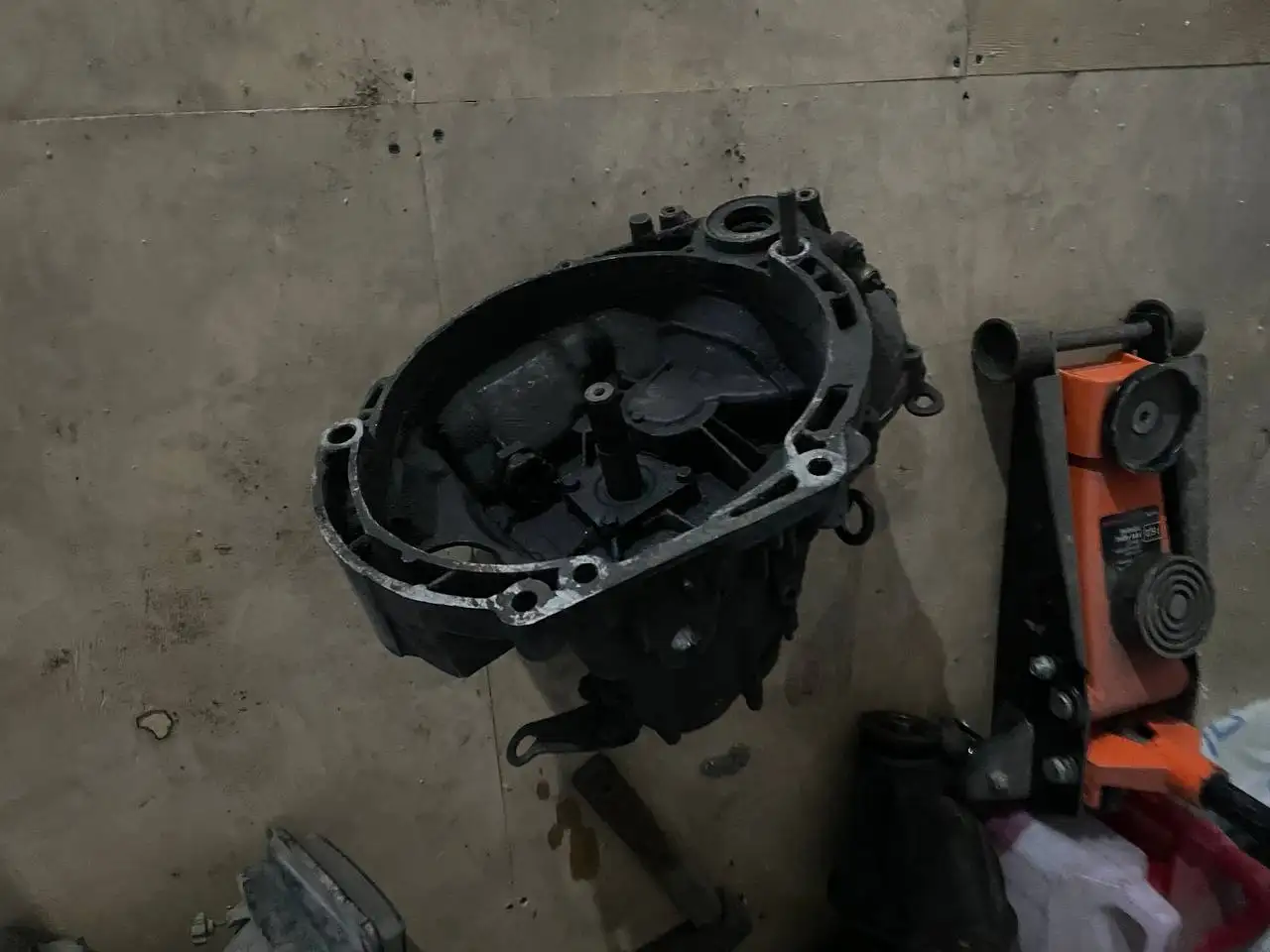 Продам коробку от ВАЗ 2110 - Запчасти (Авто) в Ижевск