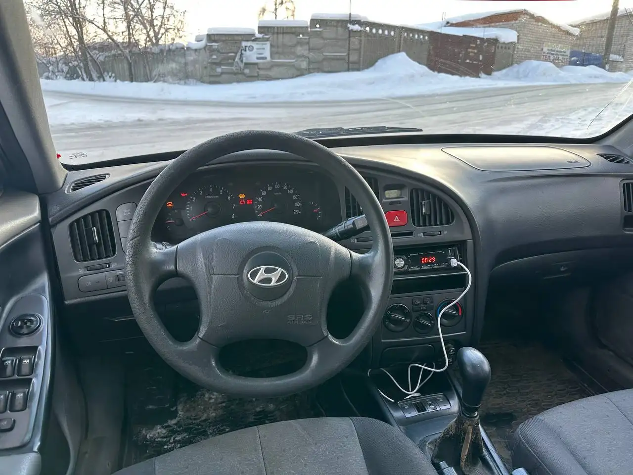 Продам Hyundai Elantra 3 - Легковые автомобили (Авто) в Ижевск