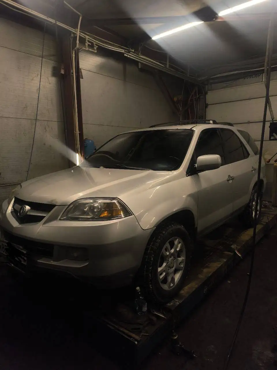 Продам Acura MDX 2004 года с мотором 3.7 293 л.с., ГБО, полный привод - Авто в Ижевск