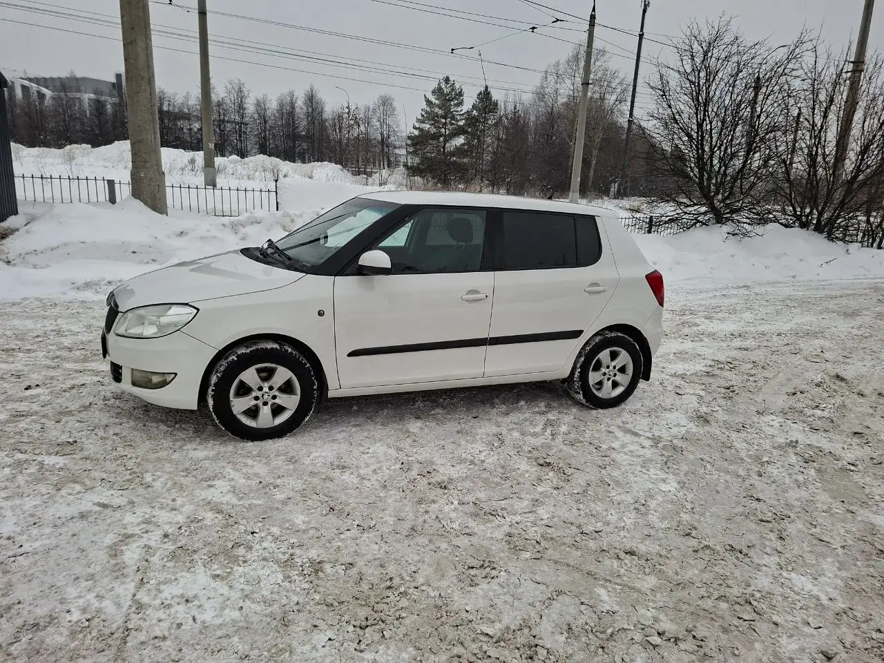 Продам Шкода Фабия 2013 года - Легковые автомобили (Авто) в Ижевск