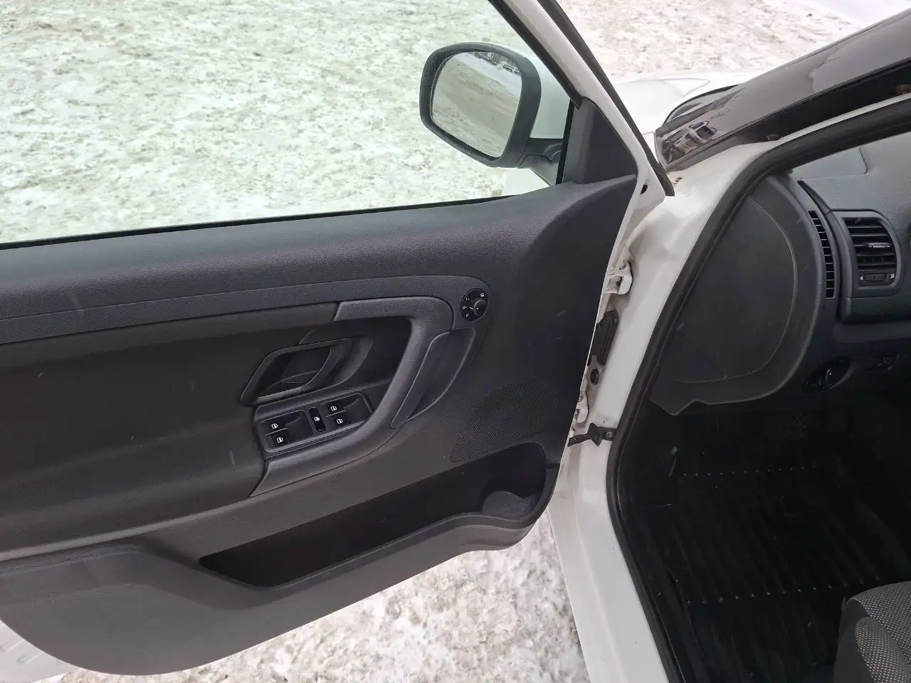 Продам Шкода Фабия 2013 года - Легковые автомобили (Авто) в Ижевск