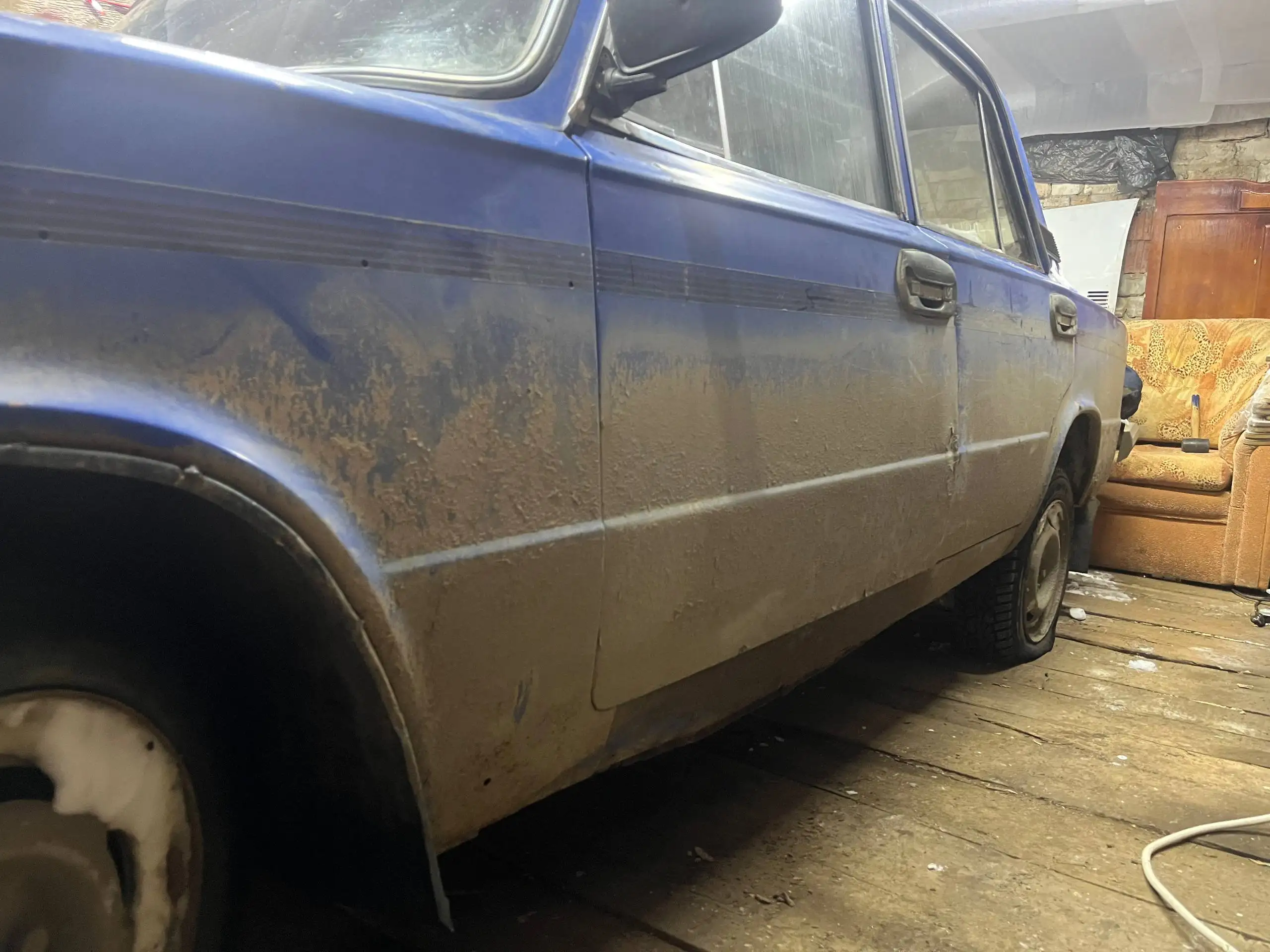 Продажа автомобиля ВАЗ 2103 - Легковые автомобили (Авто) в Ижевск