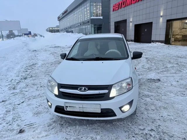 Lada Granta 1.6 МТ 2017 года - частное объявление в Ижевск