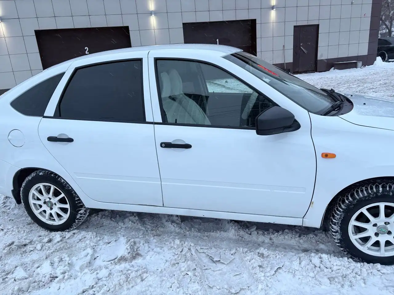 Lada Granta 1.6 МТ 2017 года - Легковые автомобили (Авто) в Ижевск