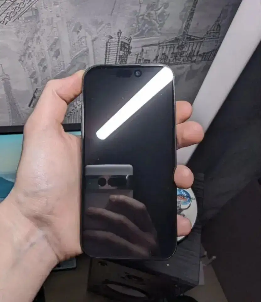 Обмен iPhone 16 128 ГБ на автомобиль - Смартфоны (Электроника) в Ижевск