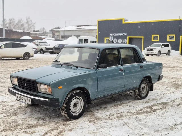 Продам ВАЗ 2107 2003 года - Легковые автомобили в Чайковский