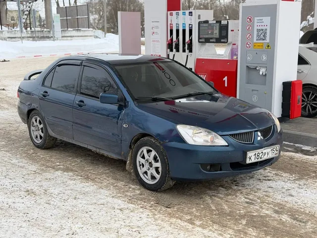 Продажа автомобиля Toyota Land Cruiser 200 - УАЗ в Ижевск