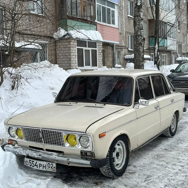Мотор 2 хоза 1993 года - Кузовные детали в Ижевск