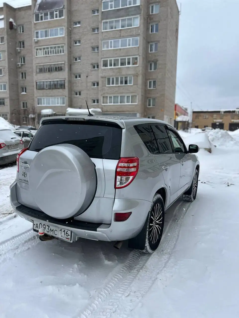 Toyota RAV4 2011 года - Внедорожники и кроссоверы (Авто) в Ижевск