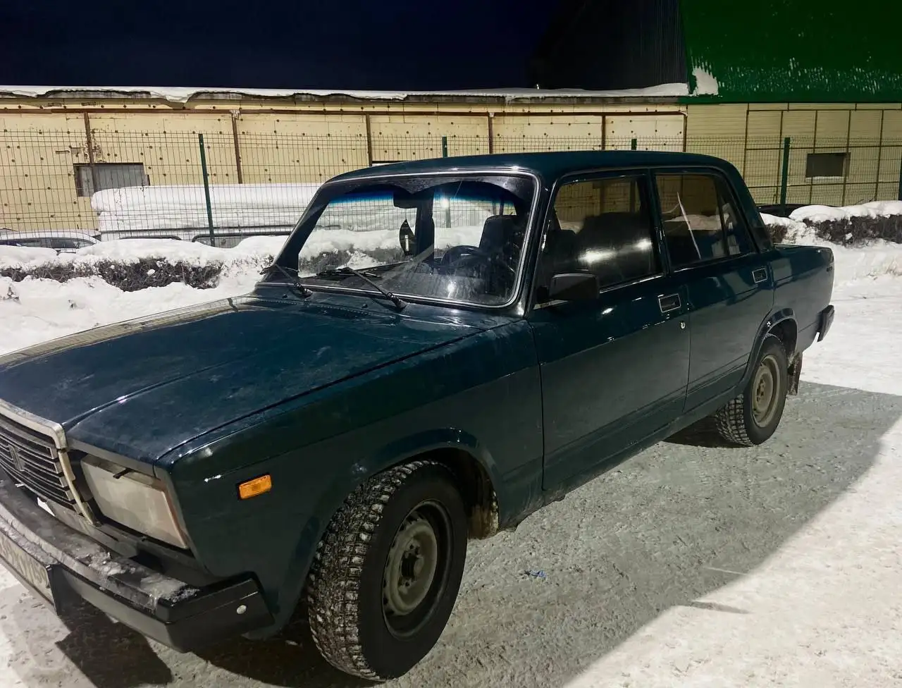 Продажа ВАЗ 2107 2003 года - Легковые автомобили (Авто) в Чайковский