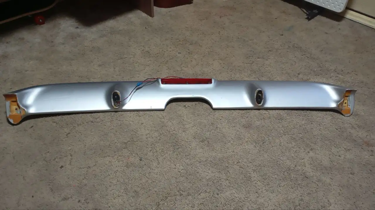 Продам спойлер на ВАЗ 2114 в цвет - Кузовные детали (Запчасти) в Ижевск