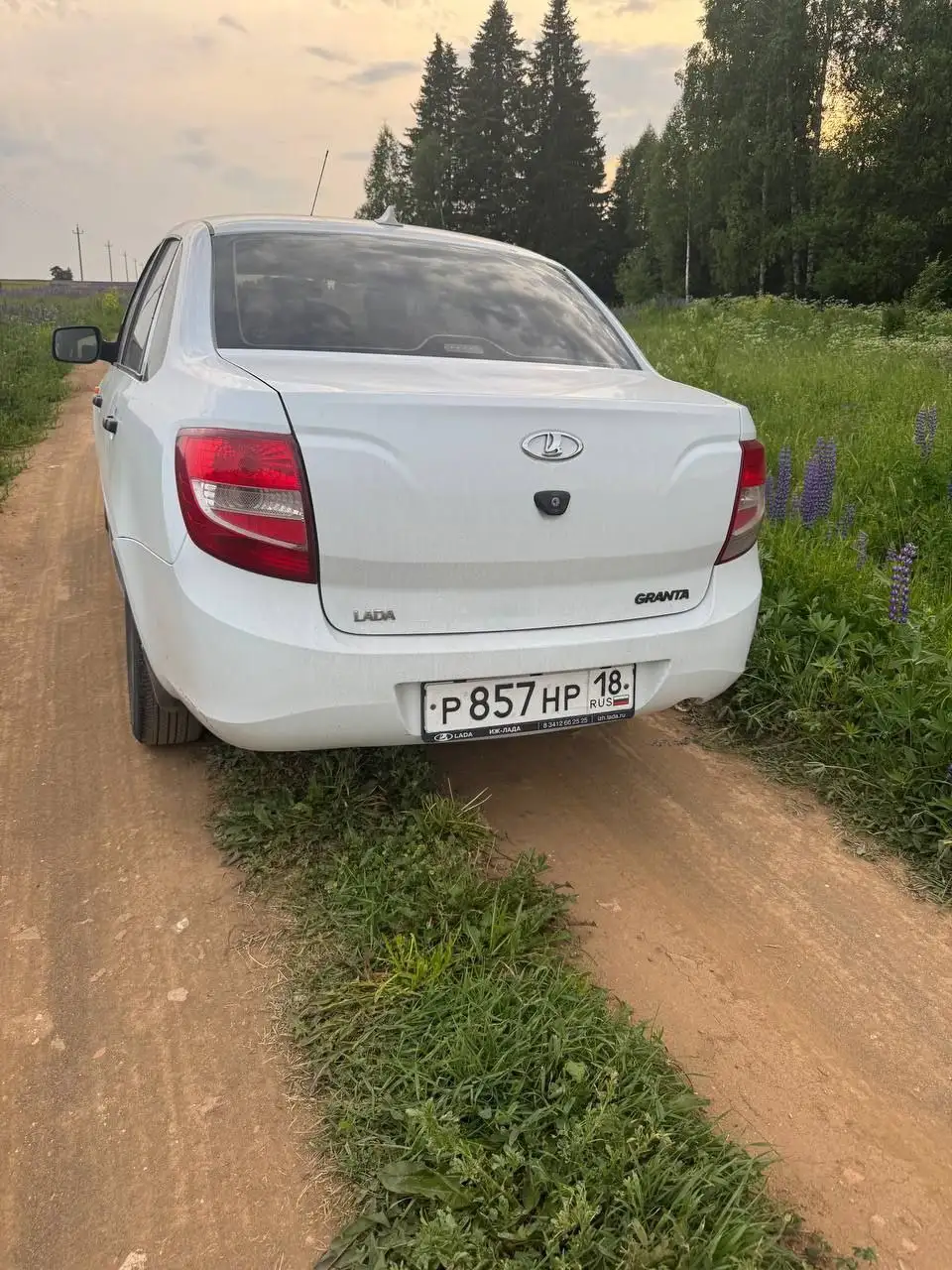 Продажа Лада Гранта 2016 года в хорошем состоянии - Легковые автомобили (Авто) в Ижевск