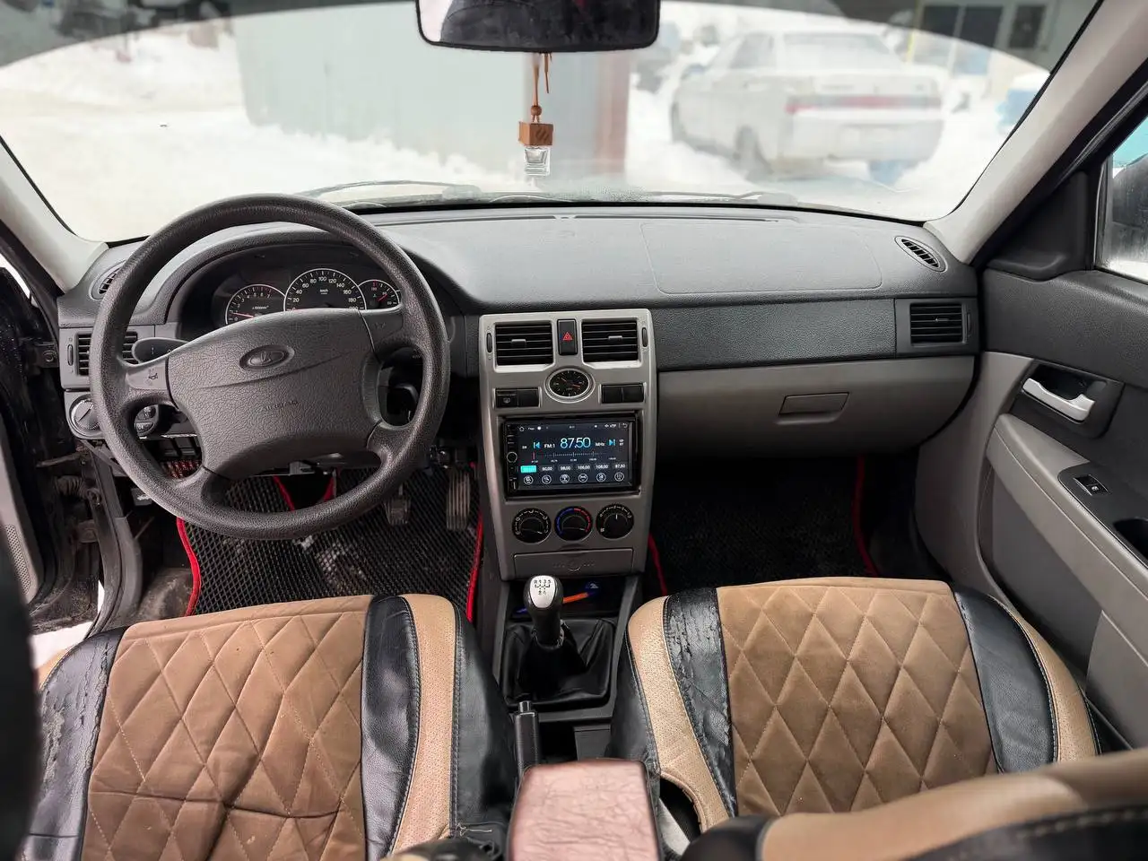 Продажа автомобиля Lada Priora 2011 года - Легковые автомобили (Авто) в Ижевск