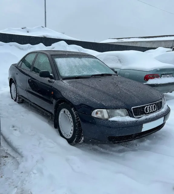 Ауди А4 B5 1993 года - Мототехника в Ижевск