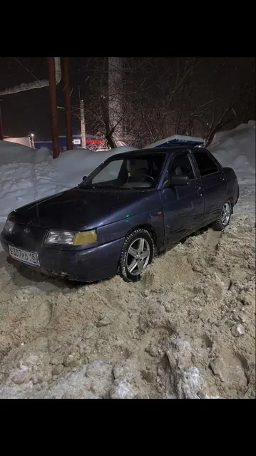 Продам ВАЗ 2110 на ходу с литьем и музыкой - Рули в Ижевск