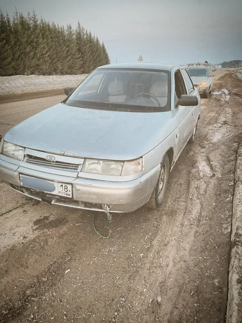 Продам ВАЗ 2110 с повреждениями - Автоаксессуары в Ижевск