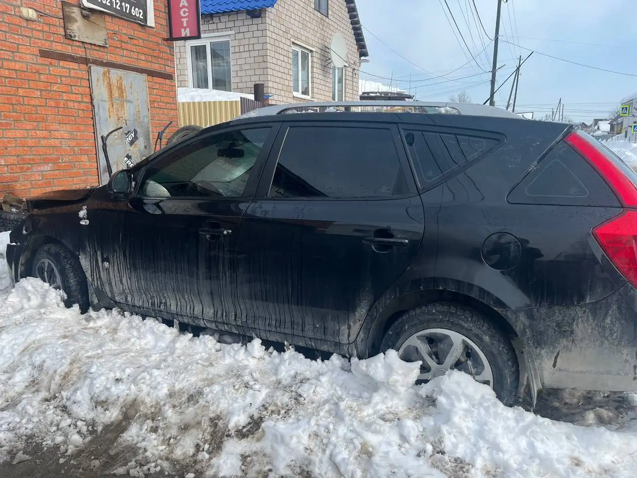 Киа Ceed 2009 максимальная комплектация на механике после ДТП - Легковые автомобили (Авто) в Ижевск