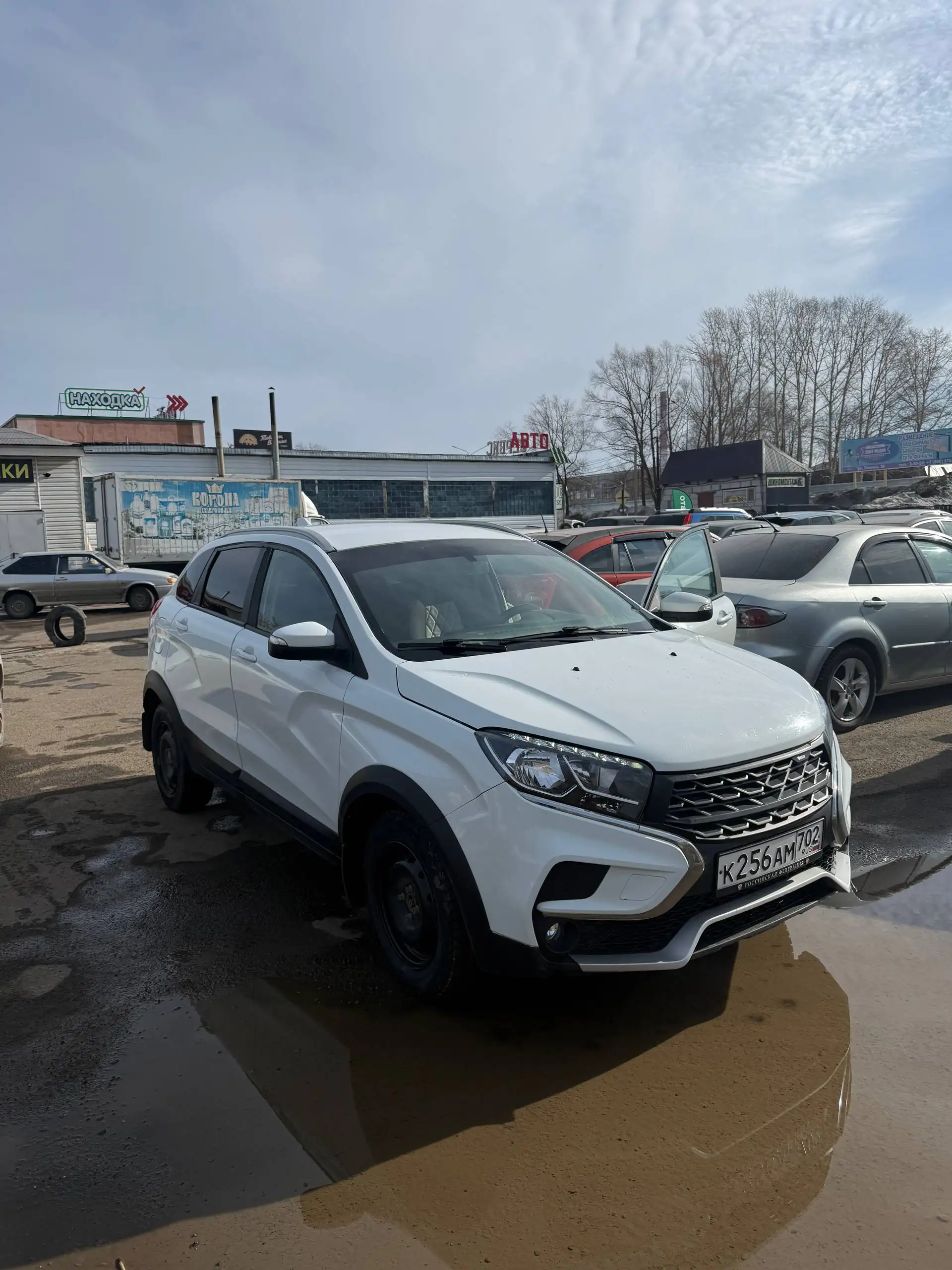 Автомобиль Nissan с вариатором 2019 года - Легковые автомобили (Авто) в Ижевск