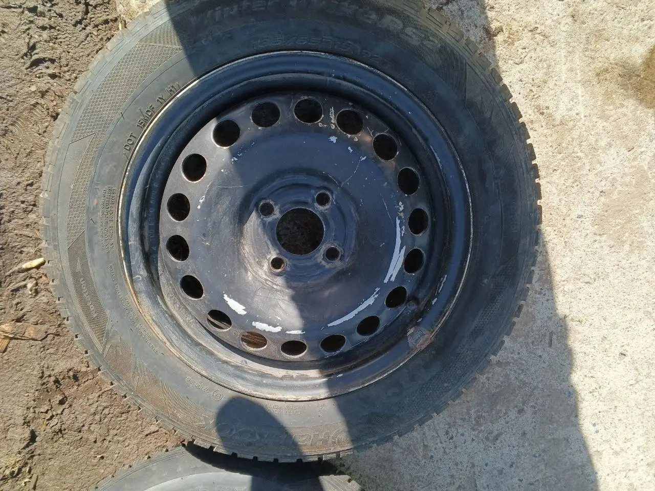 Штампы и литые диски на резине разных радиусов - Диски и шины (Запчасти) в Ижевск