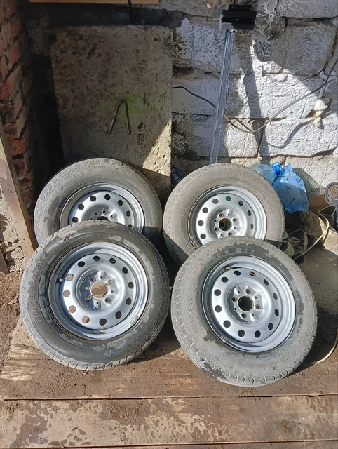 Продажа автомобильных шин R13 175/70 лето - Шины и диски в Ижевск