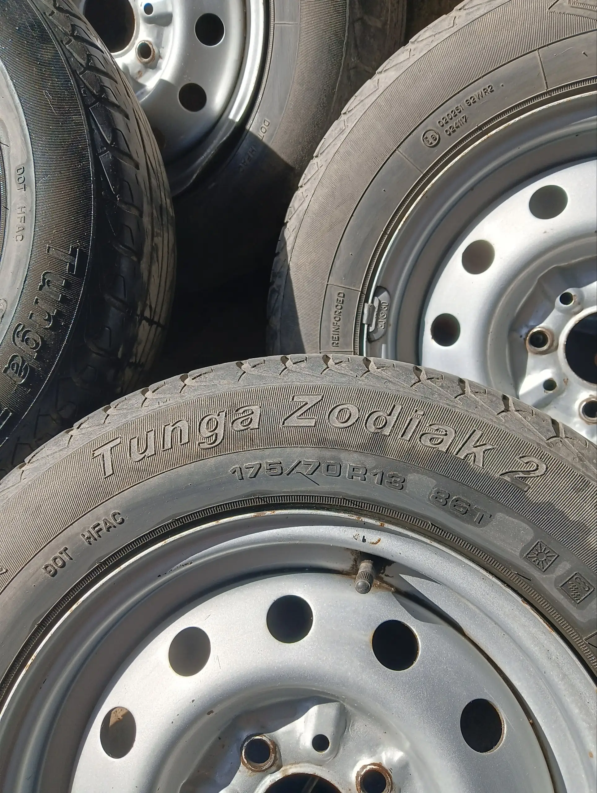 Продажа автомобильных шин R13 175/70 лето - Шины и диски (Авто) в Ижевск