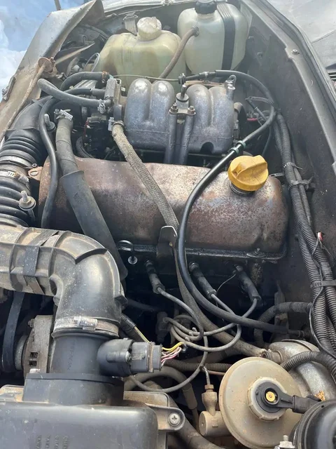 Двигатель на Шевроле Ниву 1.7 в хорошем состоянии - Автодвигатели в Ижевск