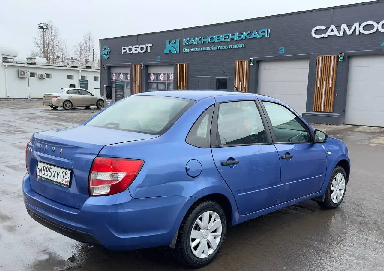 Продажа Lada Granta FL 2018 года - Легковые автомобили (Авто) в Ижевск