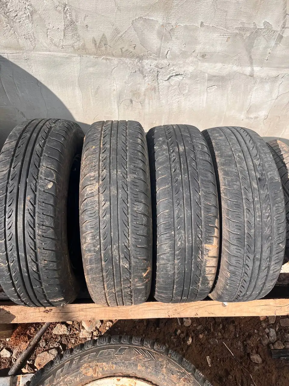 Продам r13 - Шины и диски (Запчасти) в Ижевск