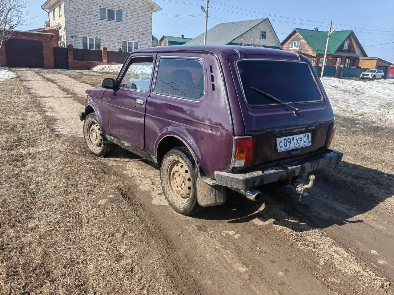 Автомобиль 2001 года выпуска, 3 хозяина, ПТС родной - Авто в Сарапул