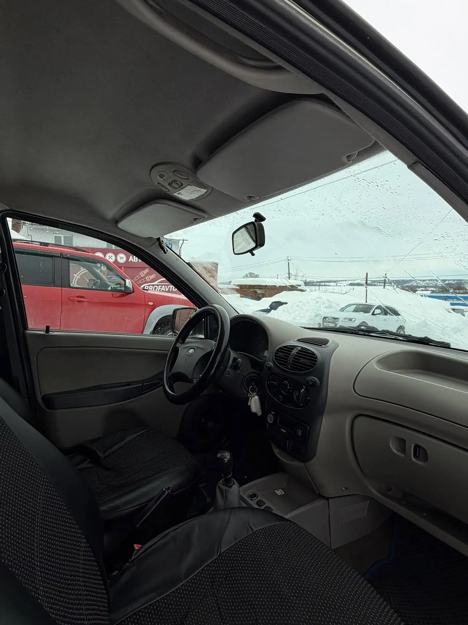 Автомобиль 2010 года с новым АКБ и генератором - Авто в Ижевск